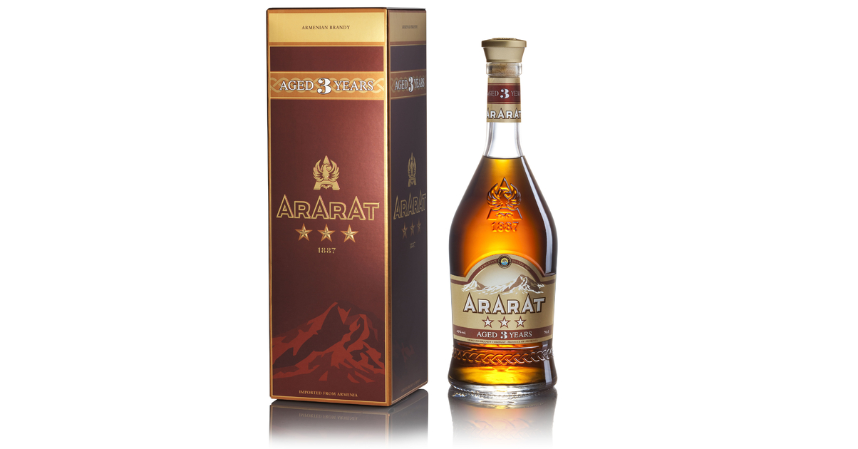 Cognac ARARAT « 3 étoiles » 40% 0,5L